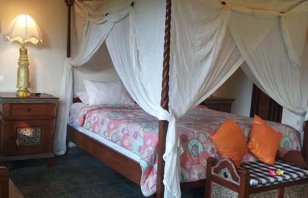 Rambutan Hotel Lovina Екстериор снимка