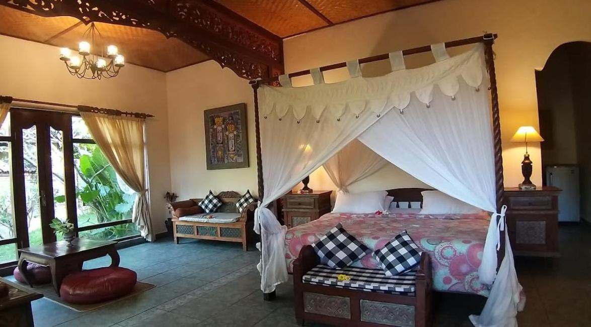 Rambutan Hotel Lovina Екстериор снимка