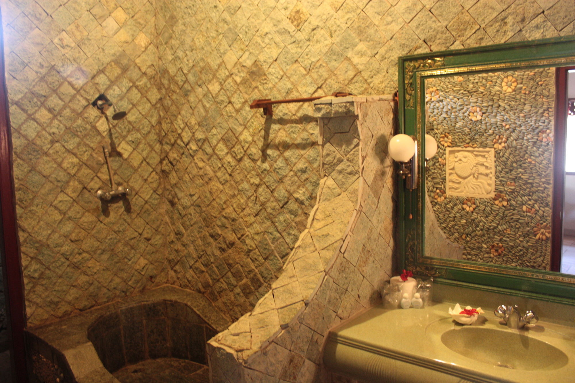 Rambutan Hotel Lovina Екстериор снимка