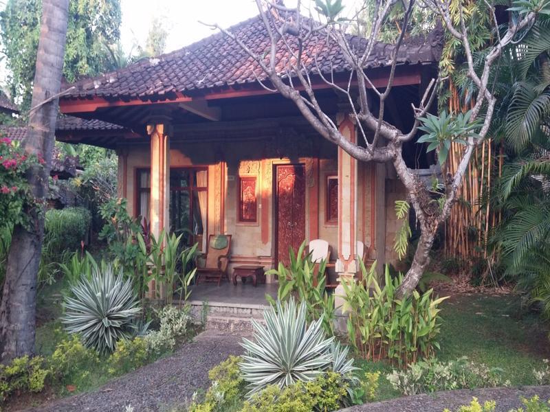 Rambutan Hotel Lovina Екстериор снимка