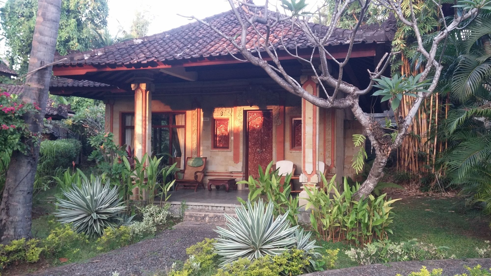 Rambutan Hotel Lovina Екстериор снимка