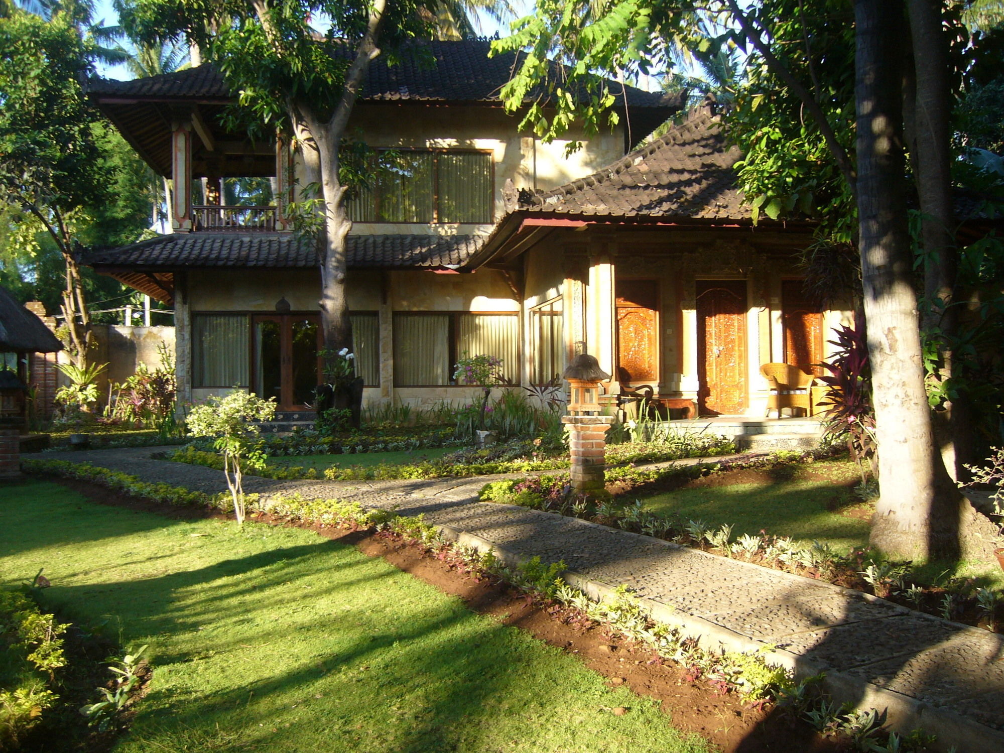 Rambutan Hotel Lovina Екстериор снимка